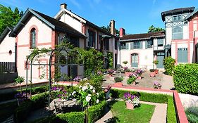 Guesthouse Domaine Du Chalet